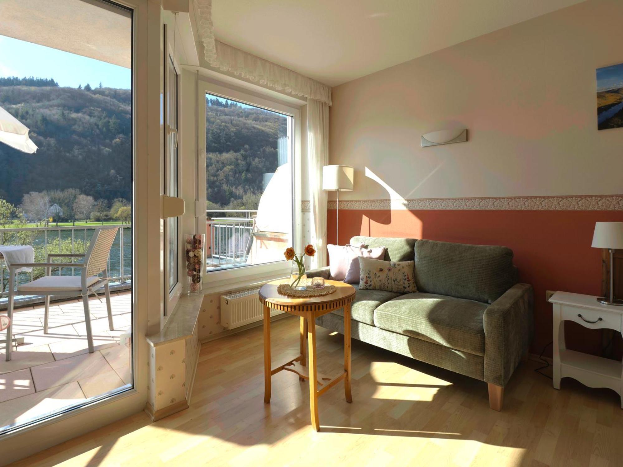 Ferienhaus Bullay Oda fotoğraf